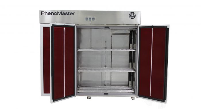 Large climate chamber for PhenoMaster